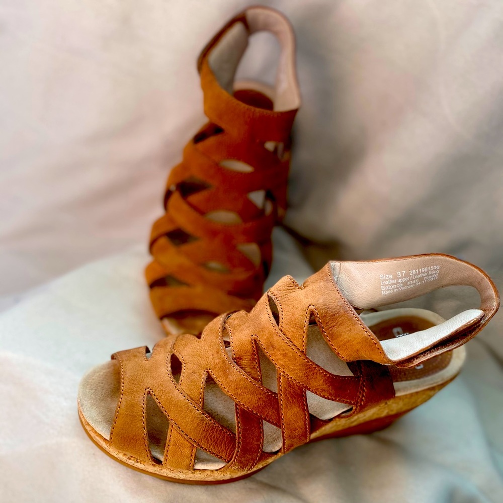 Dansko Wedges